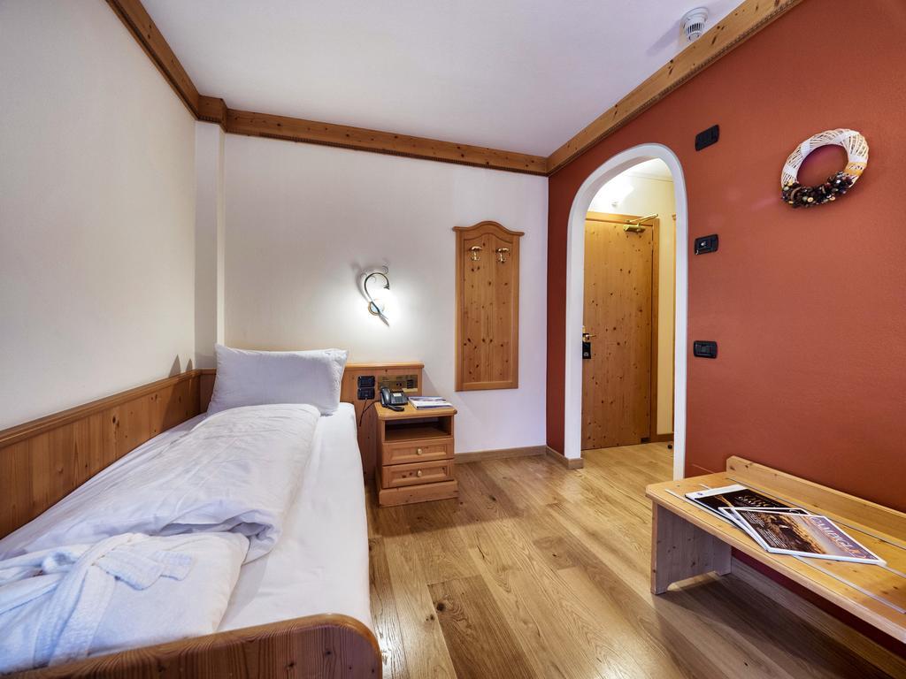 Hotel Bertelli Madonna Exterior foto