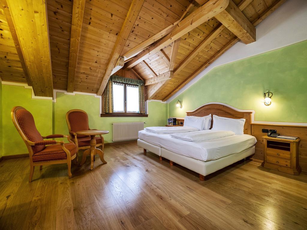 Hotel Bertelli Madonna Exterior foto